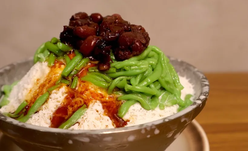 Cendol Bingsu with Red Bean