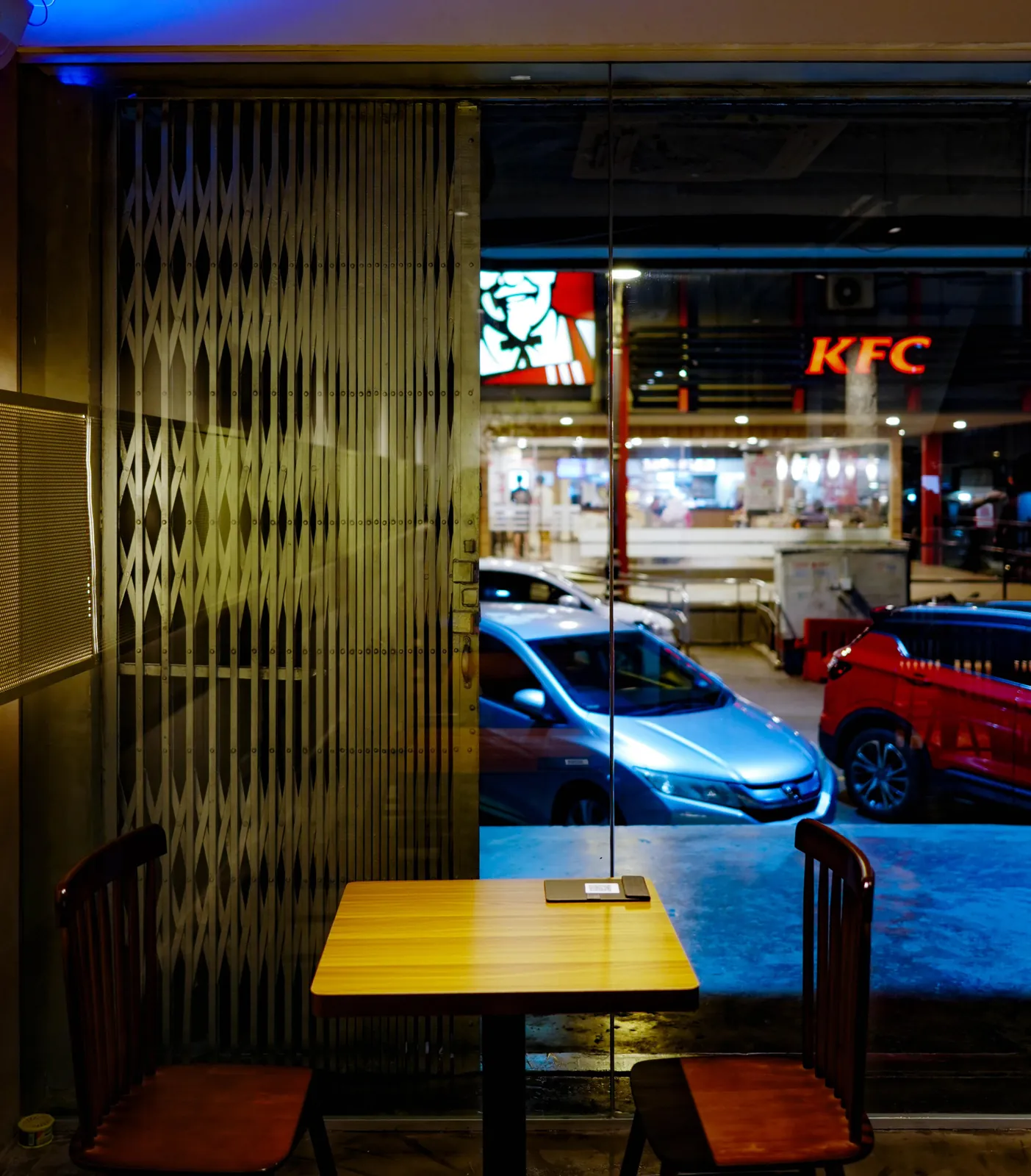 Warm and cozy interior atmosphere at DULU-DULU KL cafe